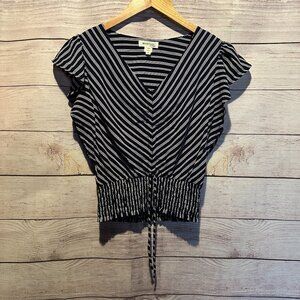 Cute flutter/ruffle sleeve women's striped blouse navy blue and white size Med